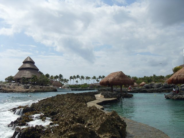 VLUU L100, M100 / Samsung L100, M100