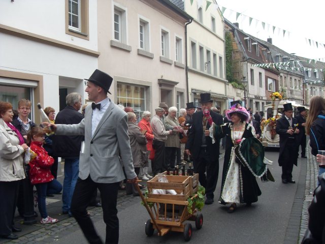 VLUU L100, M100  / Samsung L100, M100