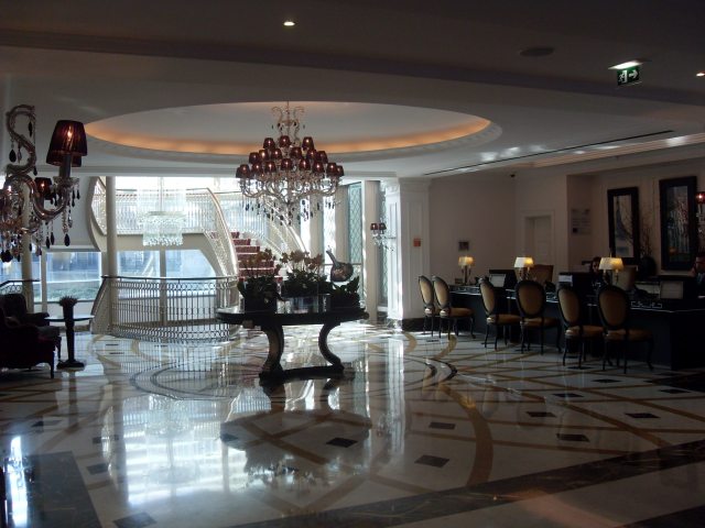 VLUU L100, M100  / Samsung L100, M100