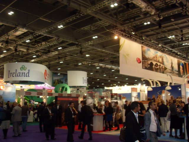 VLUU L100, M100  / Samsung L100, M100