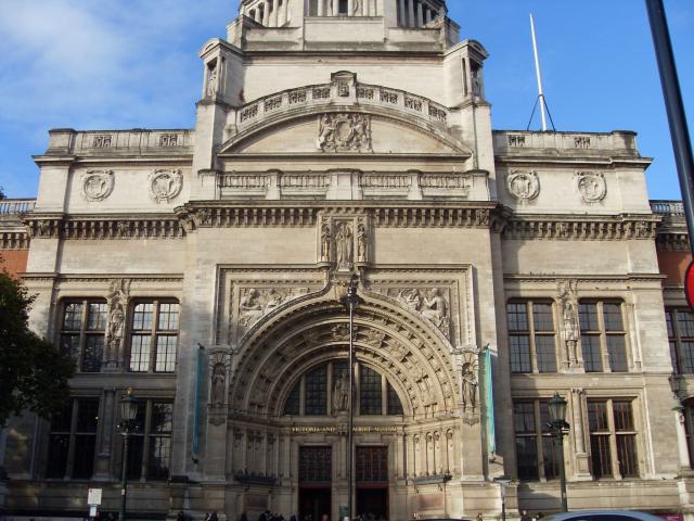 VLUU L100, M100  / Samsung L100, M100