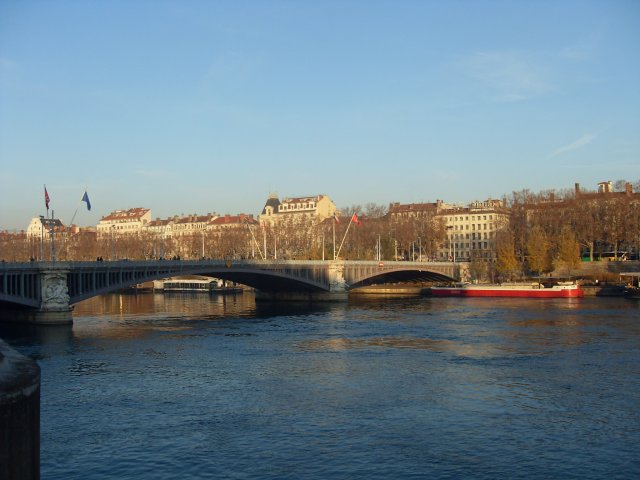 VLUU L100, M100  / Samsung L100, M100