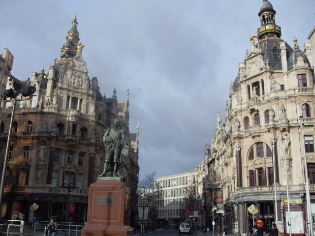 VLUU L100, M100  / Samsung L100, M100